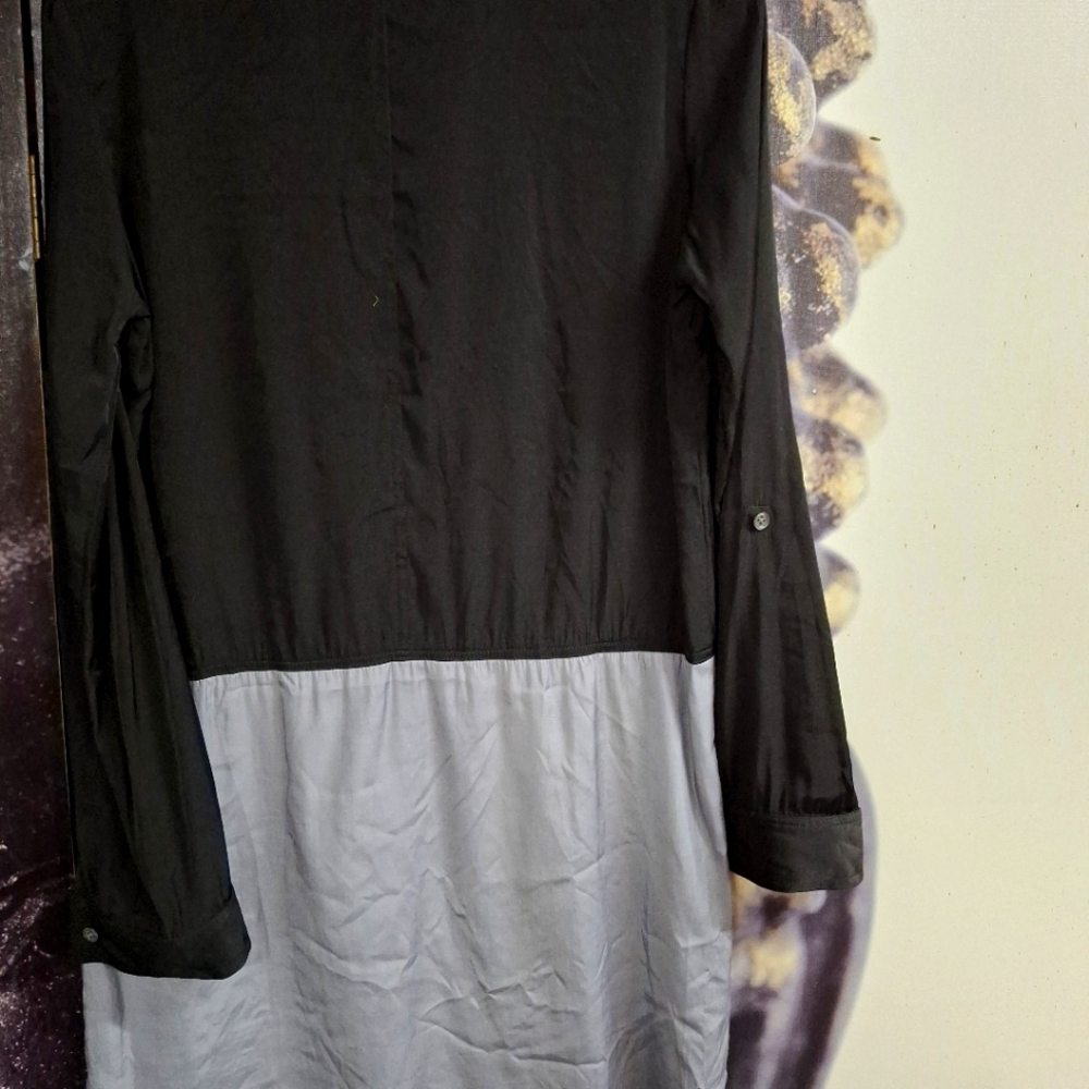 Chasensully  dress, black/ silver long sleeve.  Size:S-Xl . Nwt.